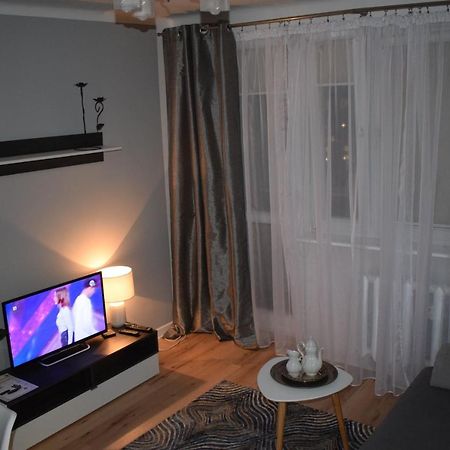 Apartament M-3 Centrum - 38M2 Częstochowa Exterior foto